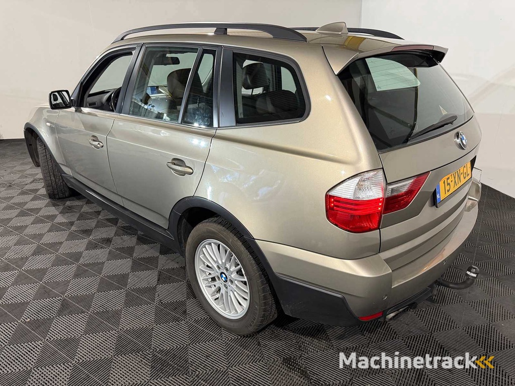 BMW X3 2.5si High Executive, 15-XN-GL