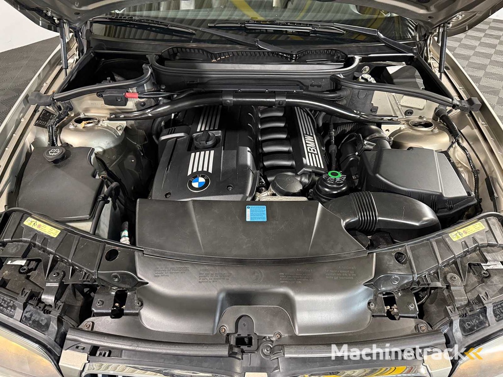 BMW X3 2.5si High Executive, 15-XN-GL