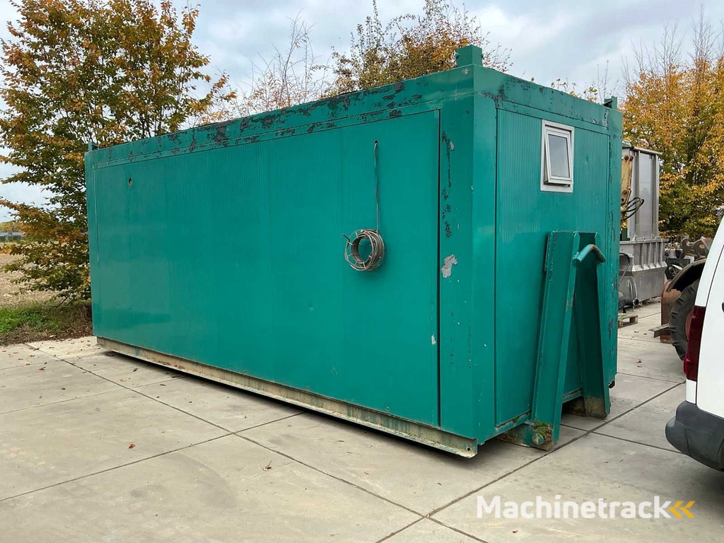 Baustellenhütte auf Klimmzugschlitten