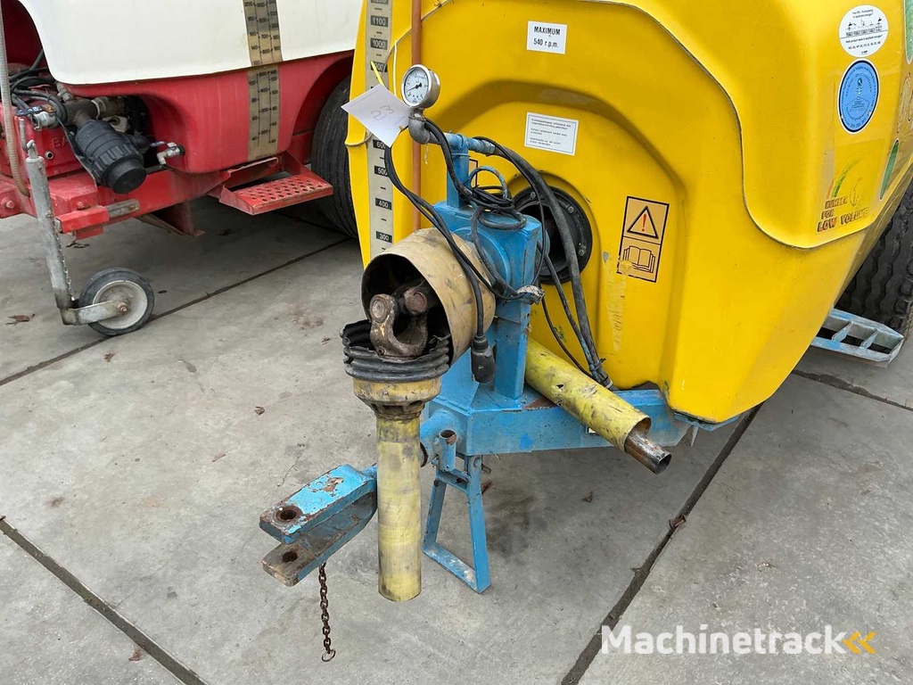 KWH Kombi V1500 Anhängespritze