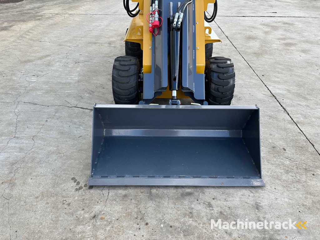 MACHPRO - 2025 - MP-S800 - Kompaktlader