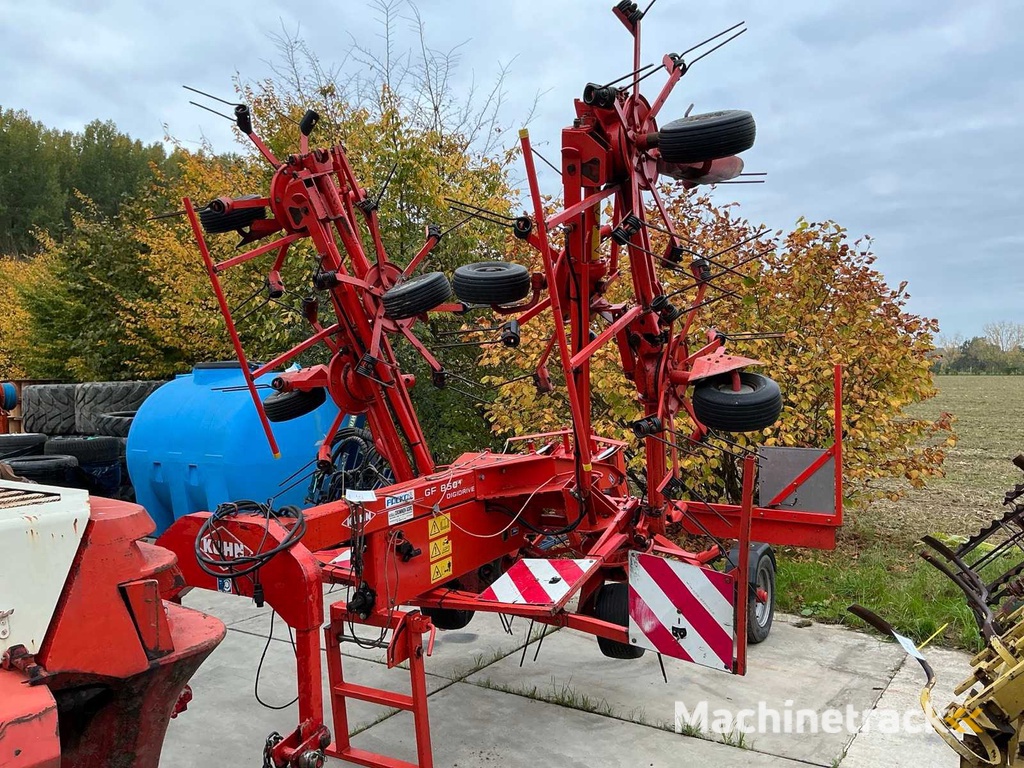 Kuhn GF 8501 Hooischudder