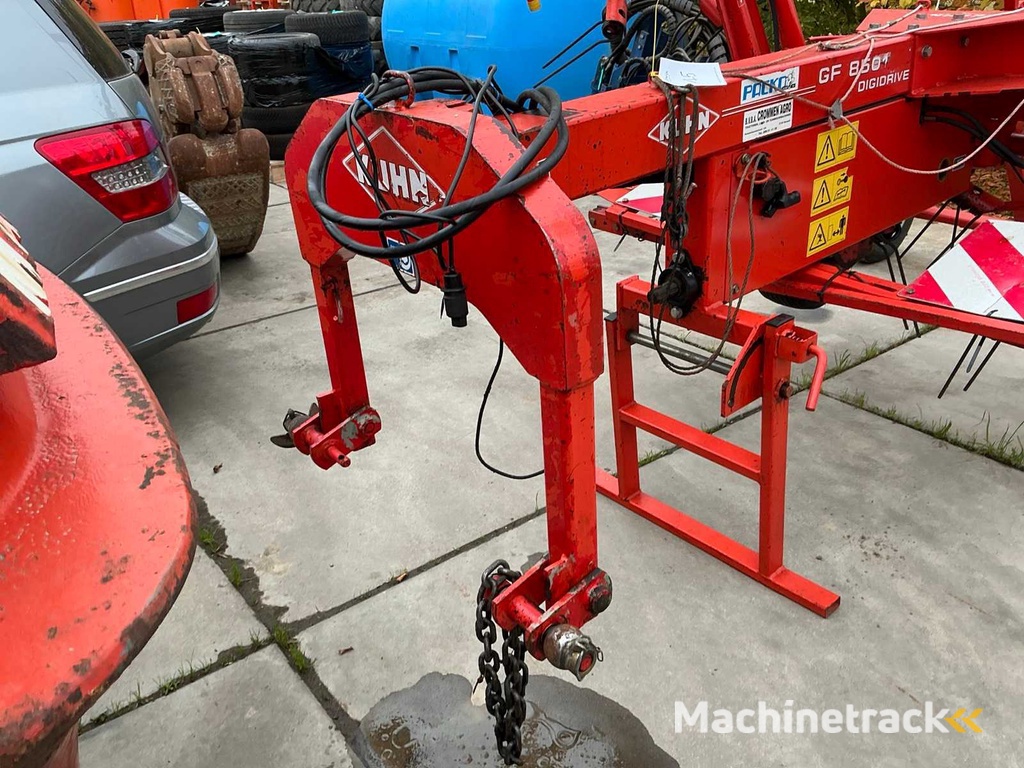 Kuhn GF 8501 Hooischudder