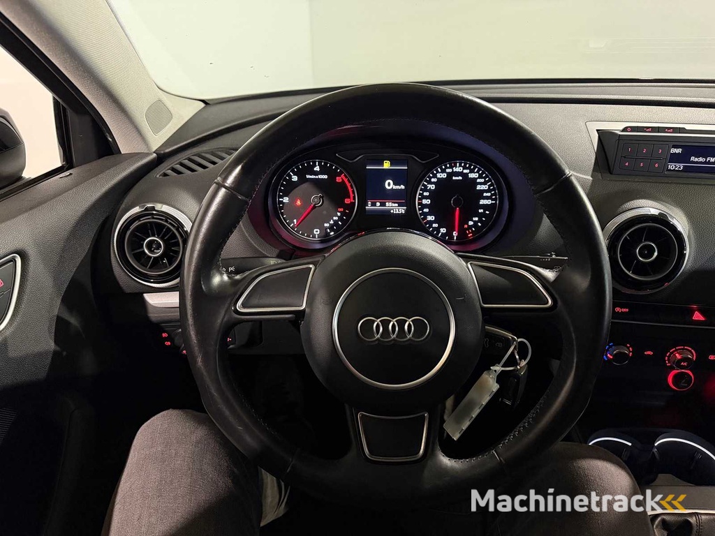 Audi A3 Limousine 1.6 TDI Ambit. PL+, GG-798-Z