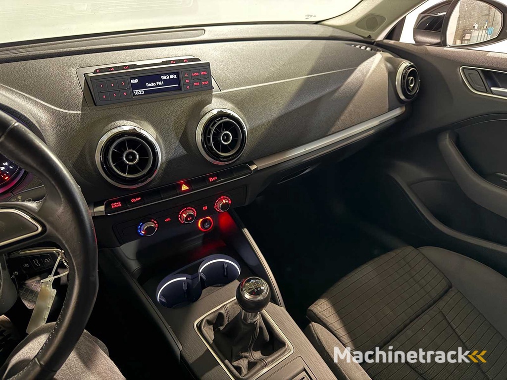 Audi A3 Limousine 1.6 TDI Ambit. PL+, GG-798-Z