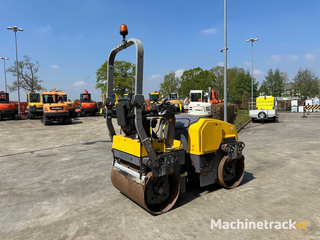 DYNAPAC - 2017 - CC1200 - Duowals