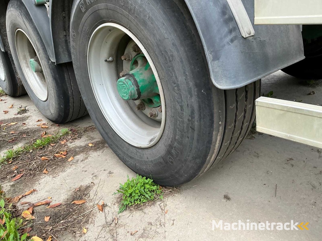 Bartoletti F111P Schuifzeil oplegger