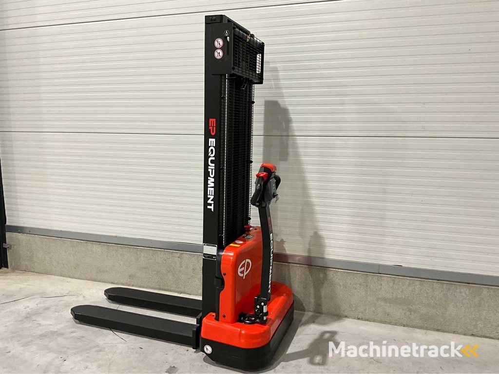 2025 EP EST 124 3.0 meter Stacker
