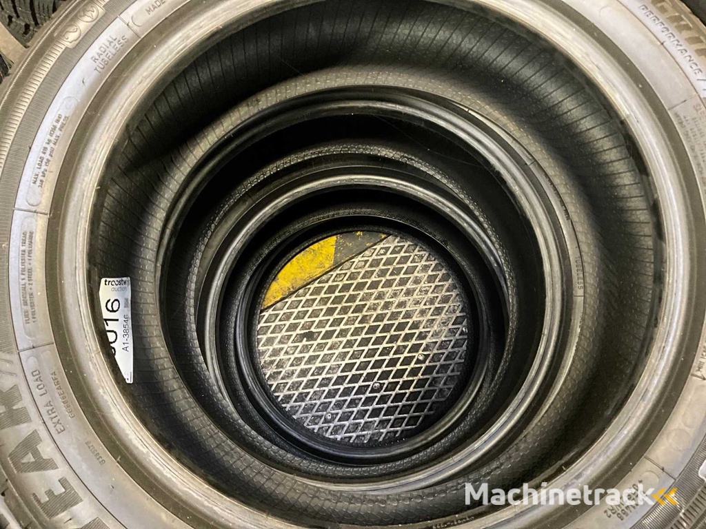 Goodyear Efficient Grip 195/55R16 91V Autoreifen (8x)