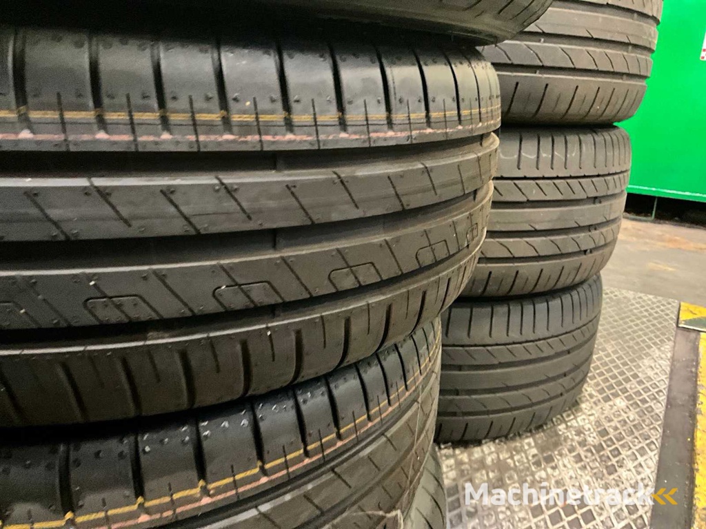 Goodyear Efficient Grip 195/55R16 91V Autoreifen (8x)