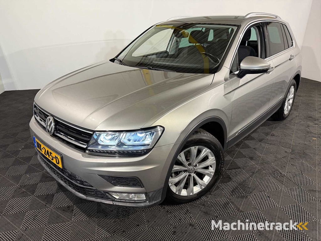 Volkswagen Tiguan 1.4 TSI Con. Serie, NK-245-D