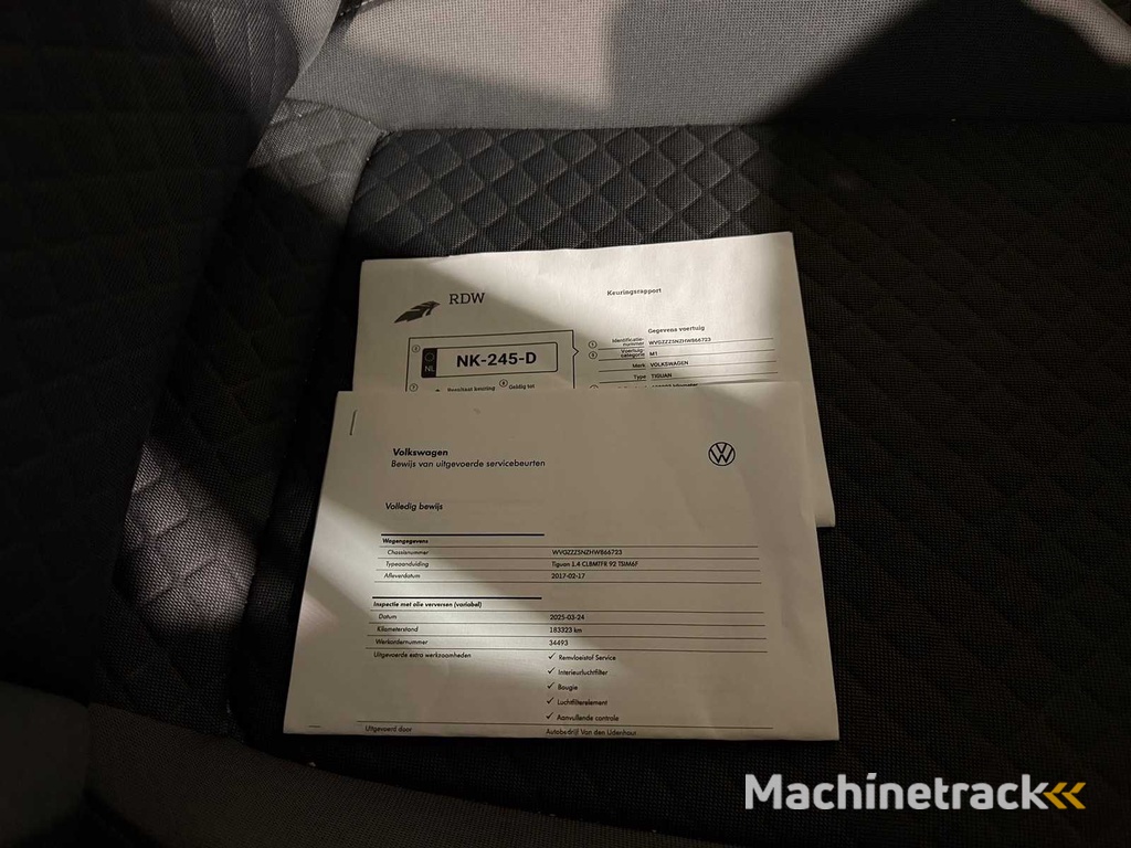 Volkswagen Tiguan 1.4 TSI Con. Serie, NK-245-D