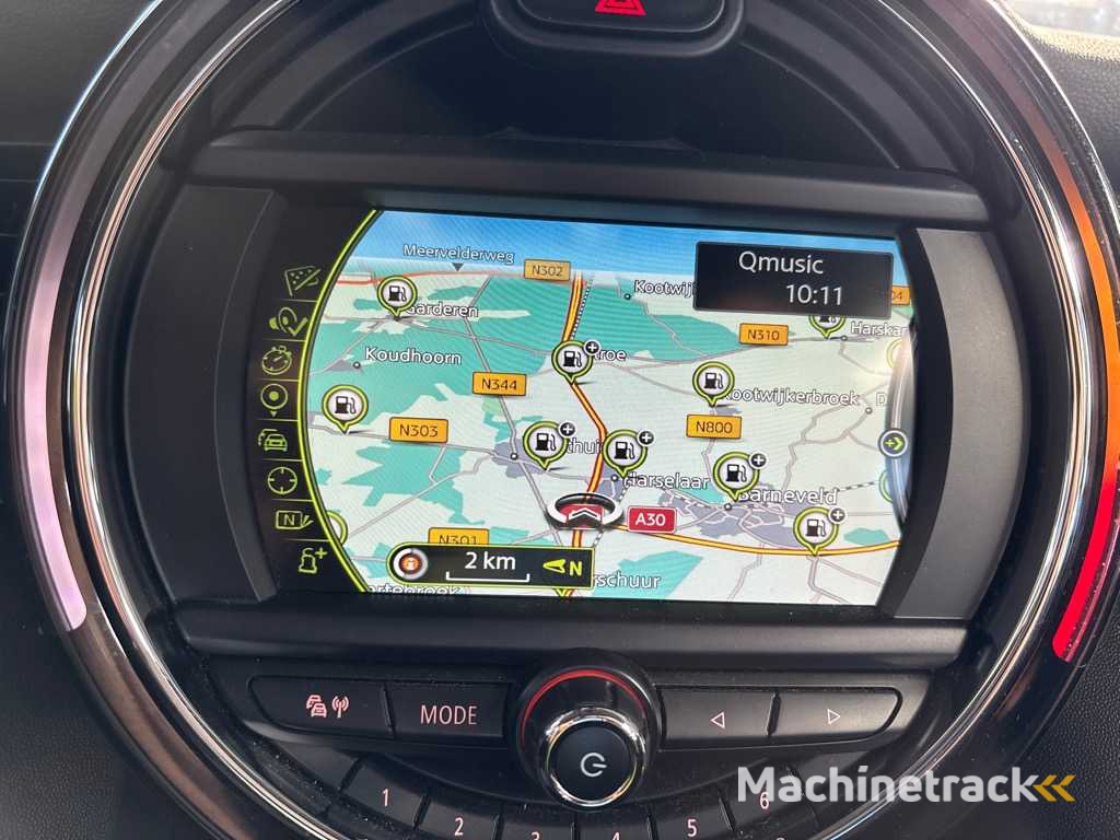 Mini - 2017 - Mini - Automatic - 1.5 Coop. D Pepp.Bns - Passenger car