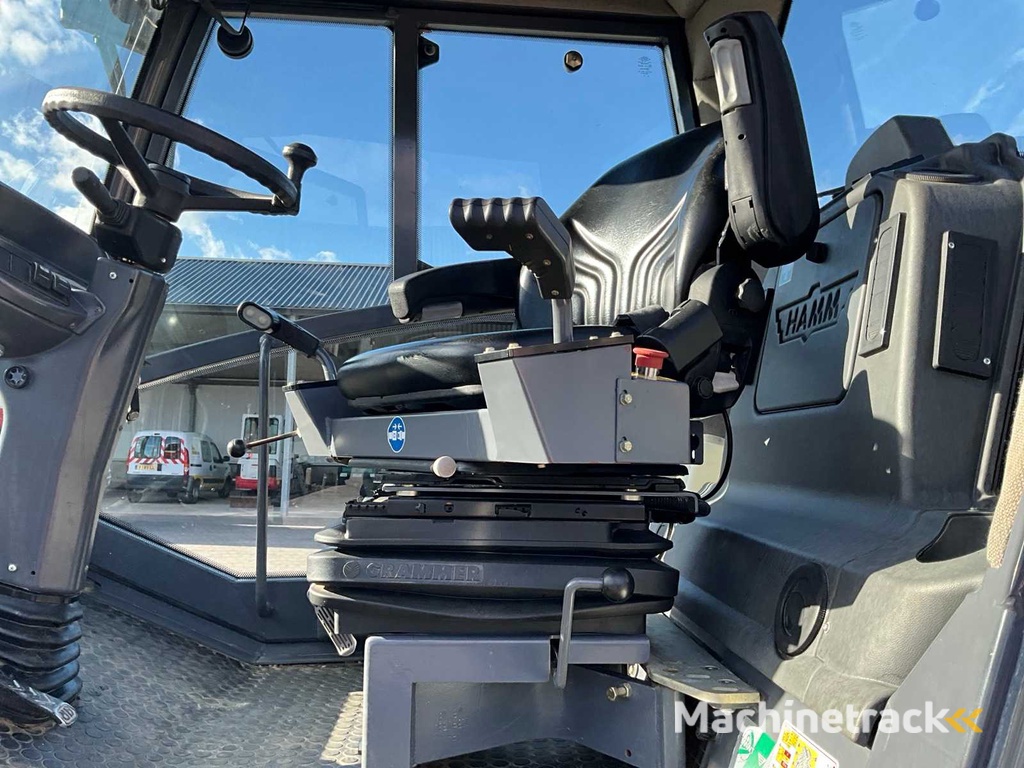 2008 HAMM 3307 VI0 Oscillating roller