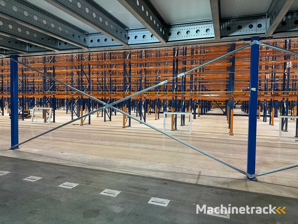 Zwischengeschoss 432m2