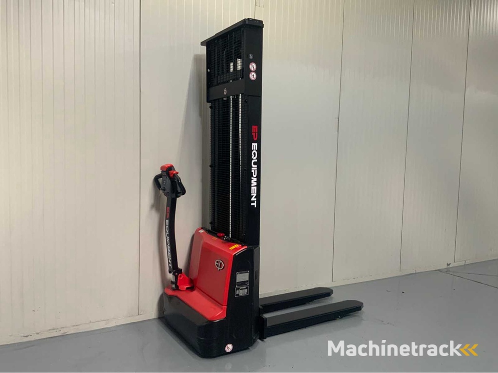 EP - EST 3,6 Meter - Stapler, Innenlader