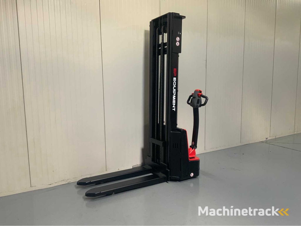 EP - EST 3,6 Meter - Stapler, Innenlader