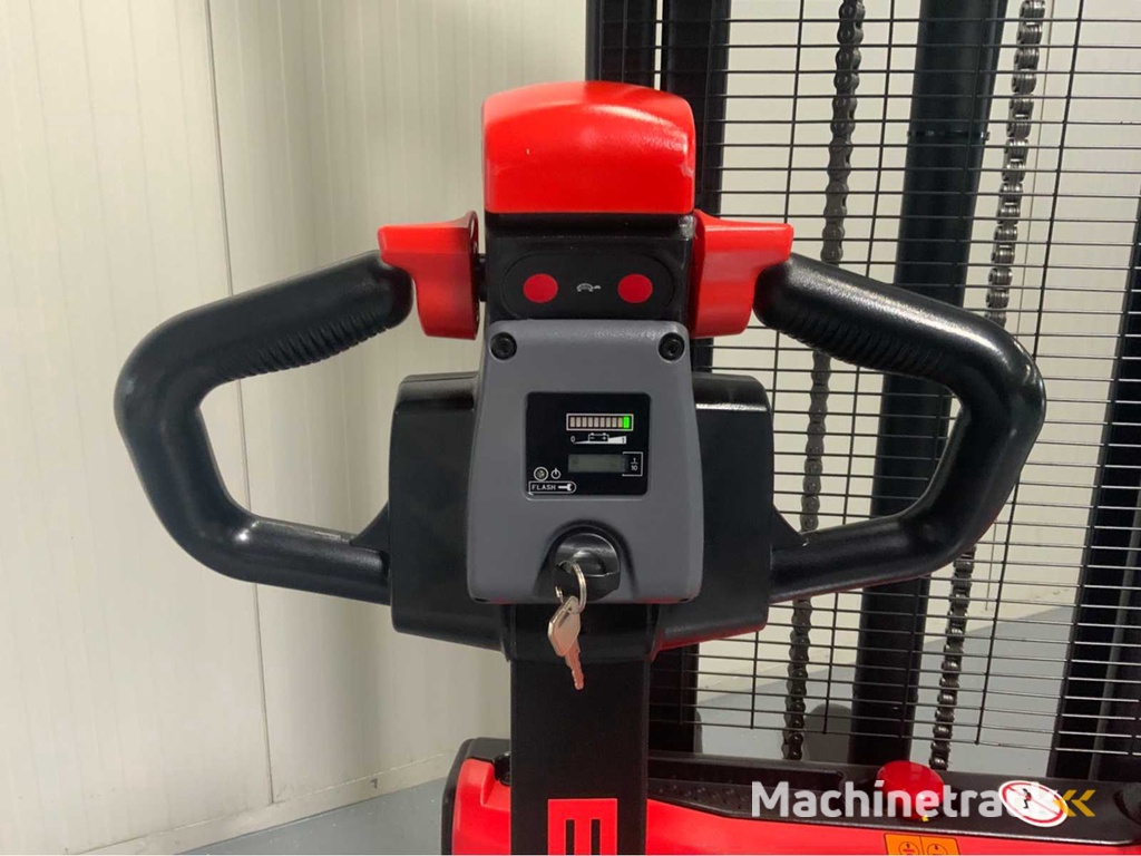 EP - EST 3,6 Meter - Stapler, Innenlader