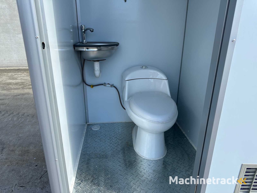 2025 - Sanitäreinheit - Dusche/WC Neu