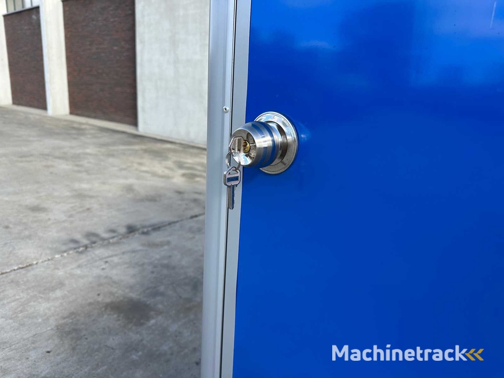 2025 - Sanitäreinheit - Dusche/WC Neu