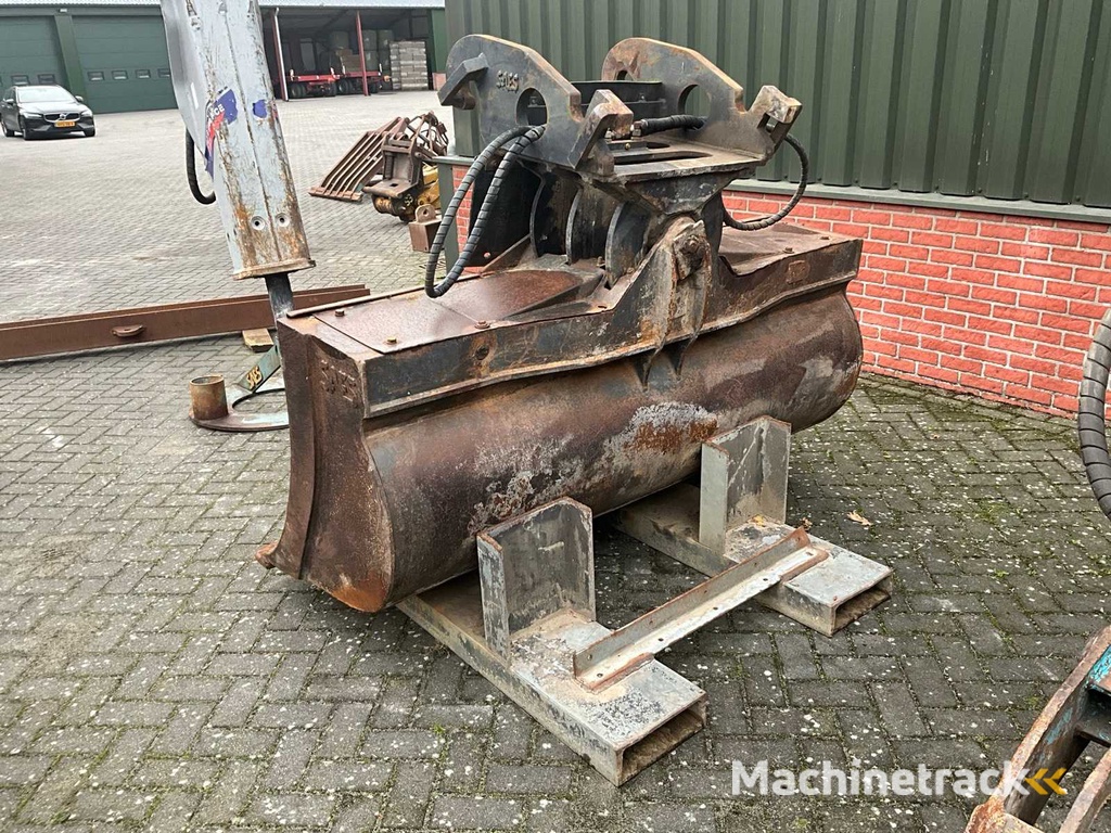 Saes 1900mm Kippschaufel CW30