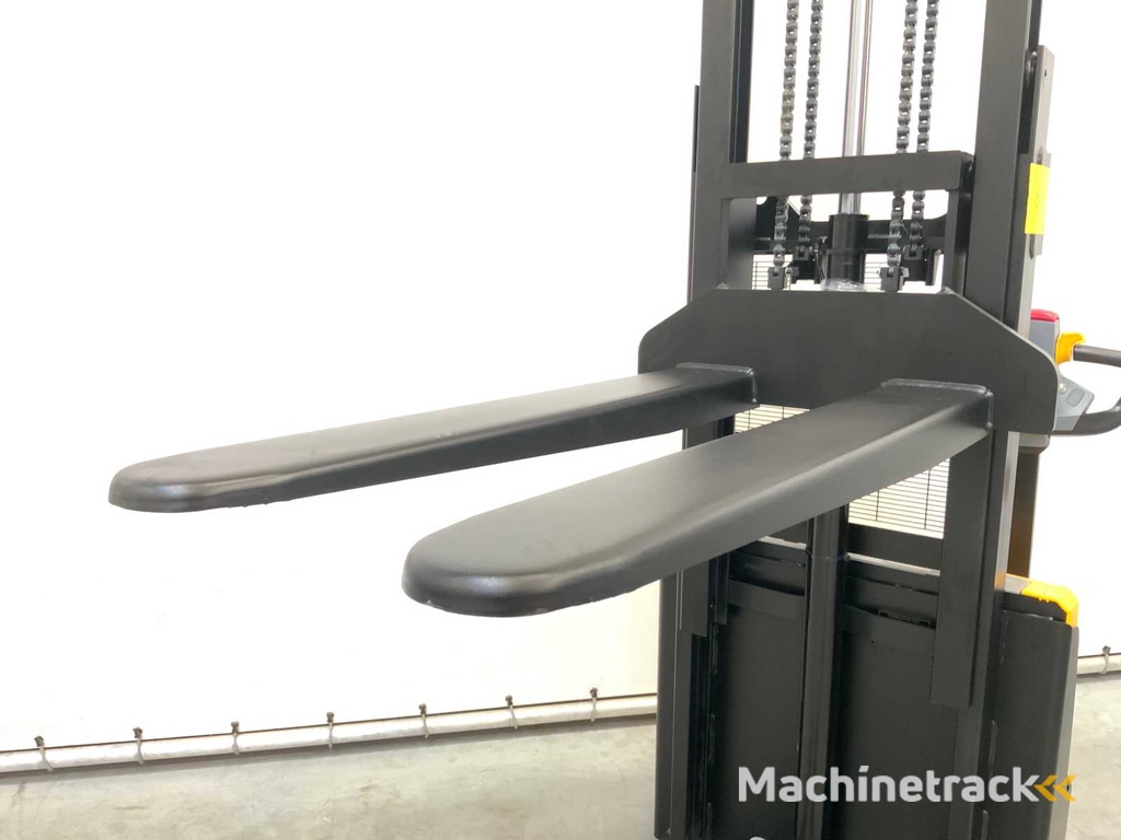 RTE - 2024 - 6182 - Stapler 3M Doppelkette