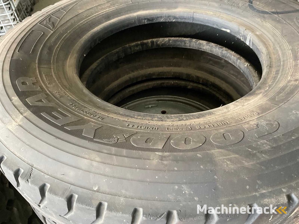 Goodyear Omnitrac MSD II LKW Reifen (6x)