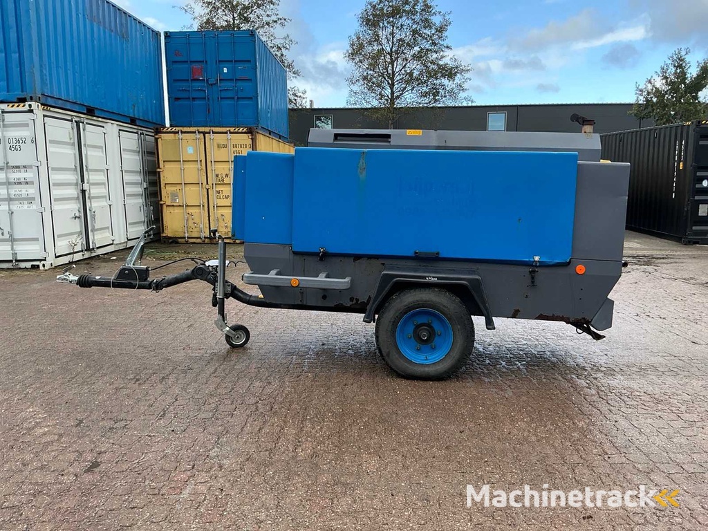Atlas Copco XAHS186DD Mobiele compressor