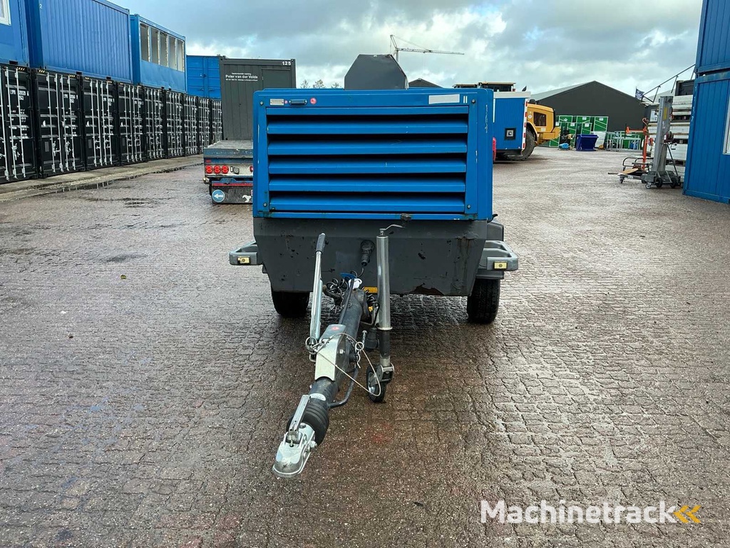 Atlas Copco XAHS186DD Mobiele compressor