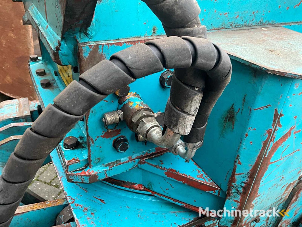 2001 MSB MSSG2000 Sloop/sorteer Grijper