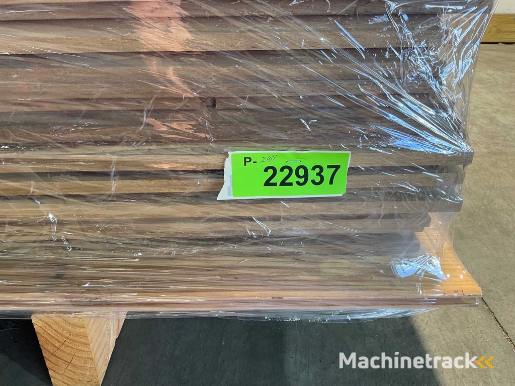 ThermoWood Ayous Rib5 Verkleidung 300x13,8x2,1 cm (50x)