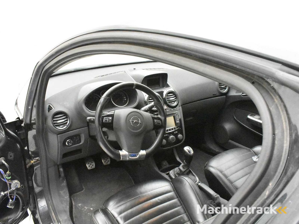 OPEL CORSA OPC