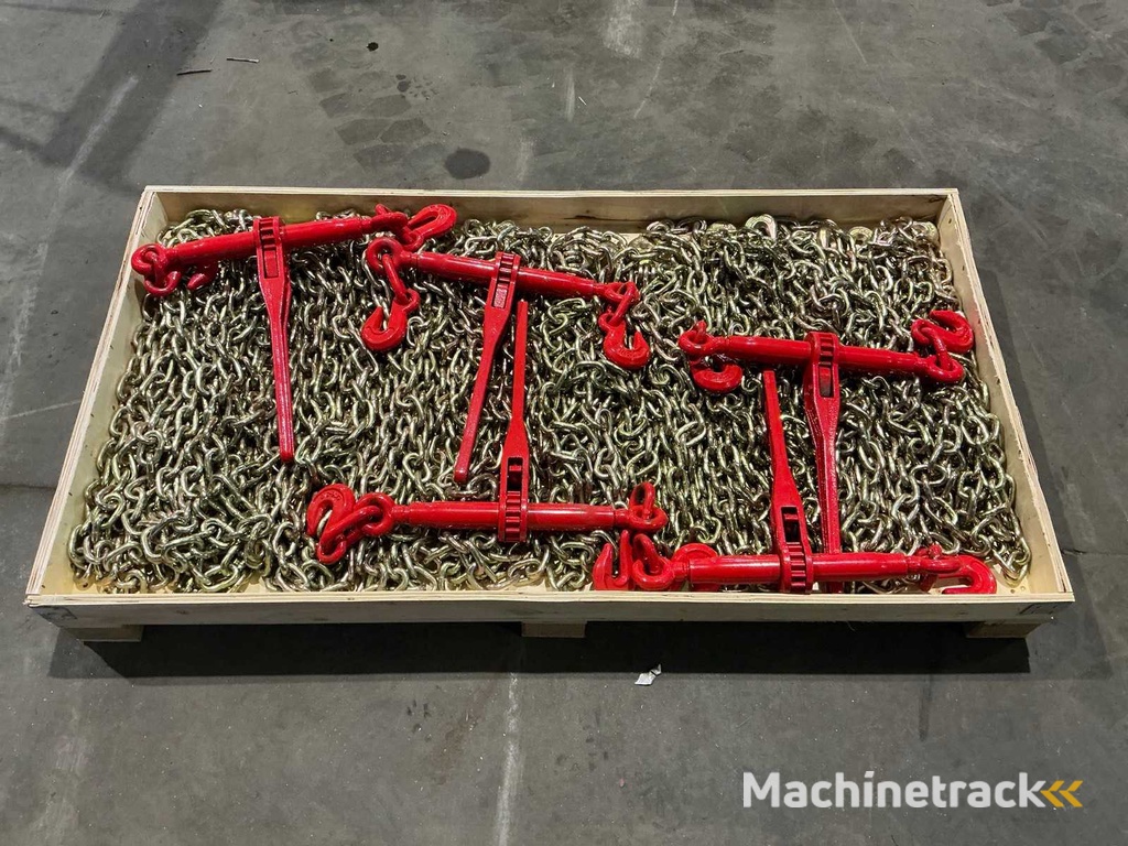 Palette mit 5x Ratschenspanner und 10x Förderkette (2,45 Tonnen)