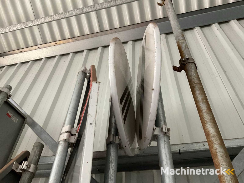 Charge von Verkehrsschildern