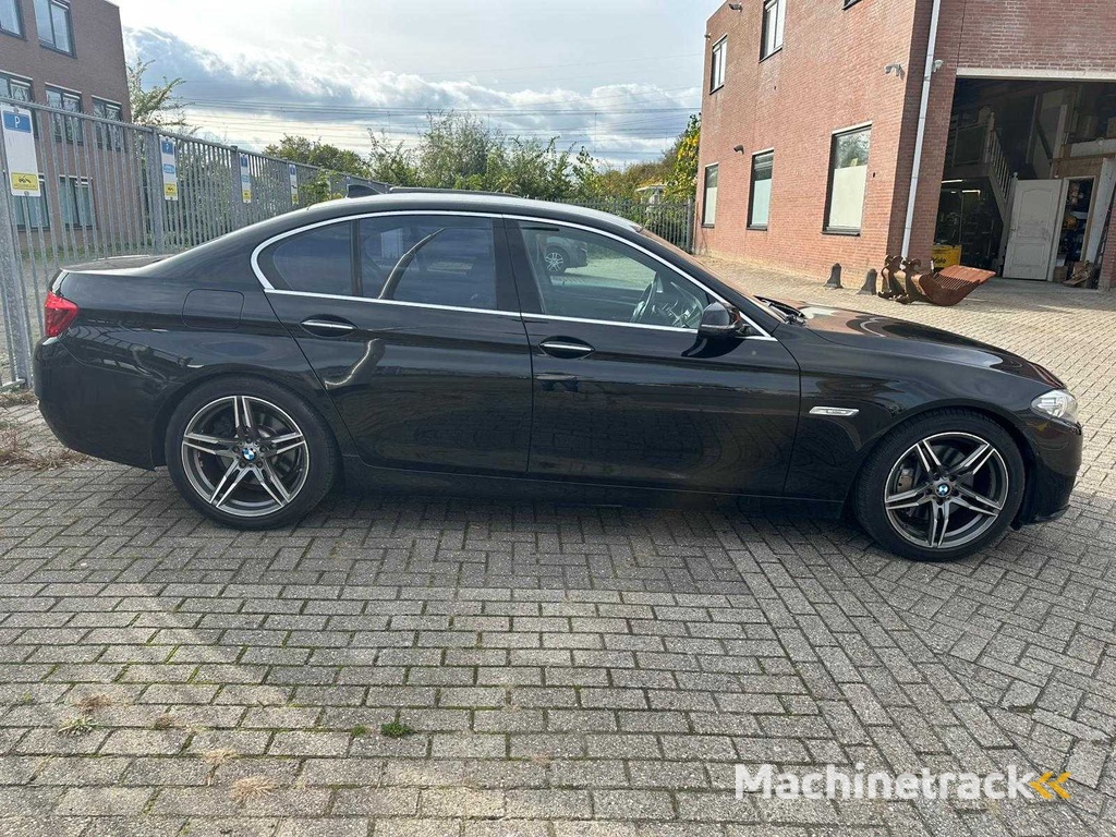BMW - 2014 - 5-Serie - Automatik - 528i High Executive - PKW
