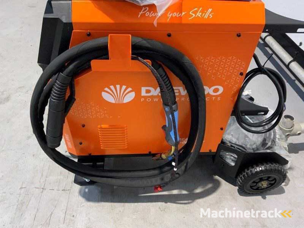 Daewoo DAMIG350GDL & DAWS-10L - wassergekühltes Multifunktionsschweißgerät
