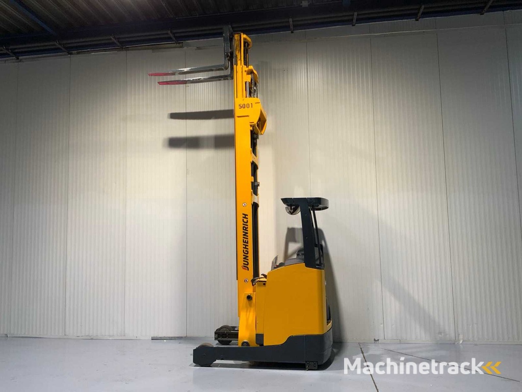 Jungheinrich ETV 216 Reach truck