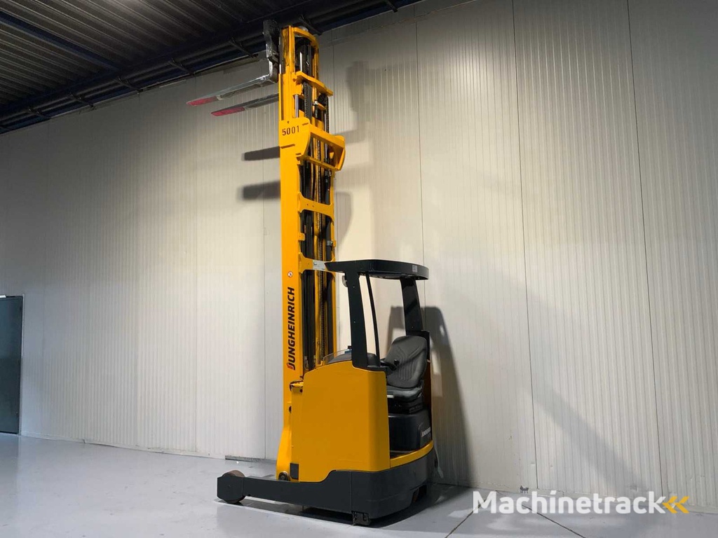 Jungheinrich ETV 216 Reach truck