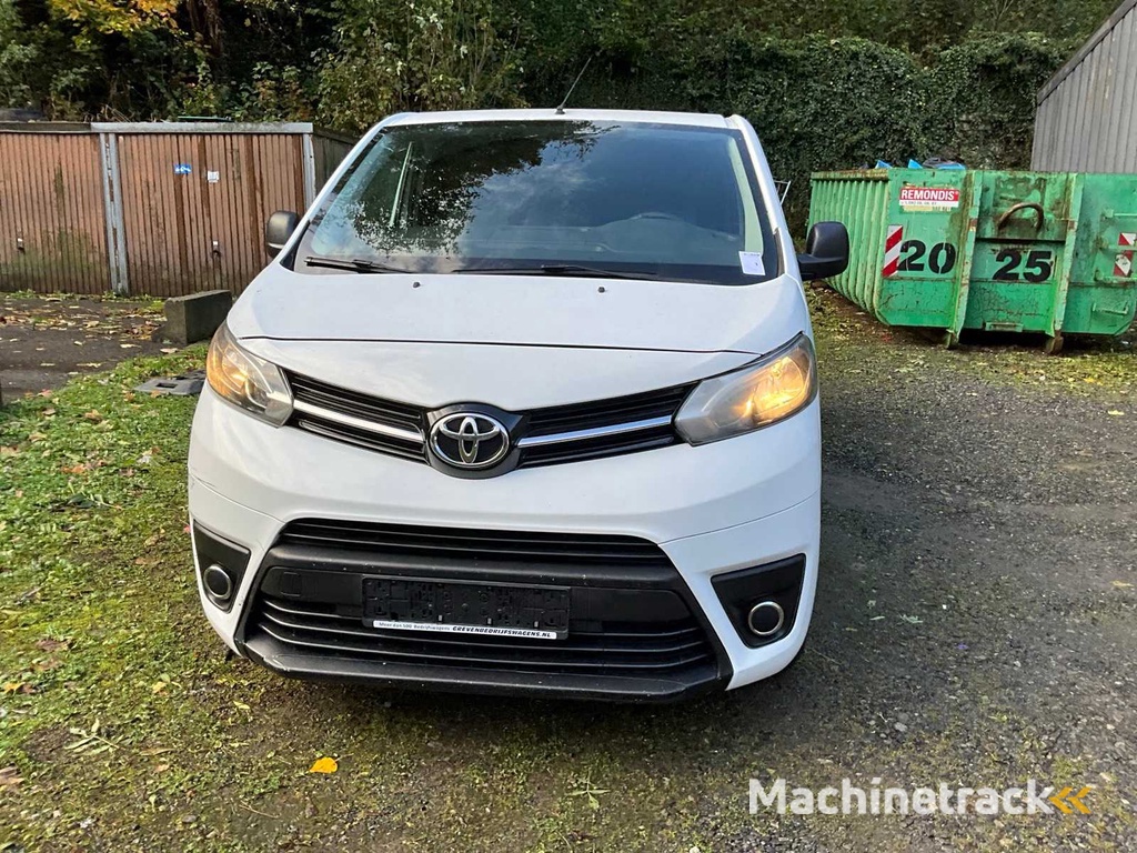 Toyota Proace Nutzfahrzeug