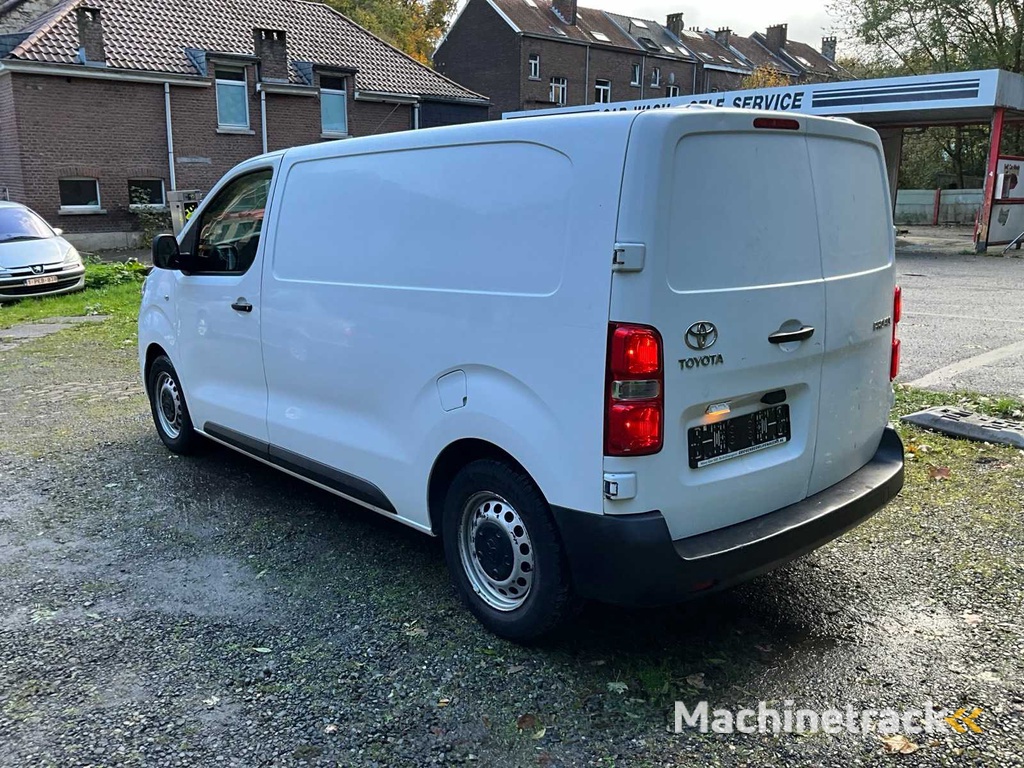Toyota Proace Nutzfahrzeug