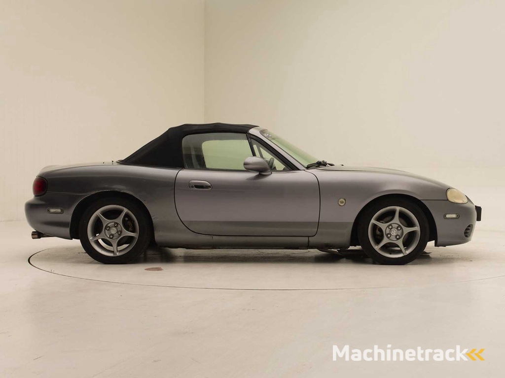 MAZDA MX-5
