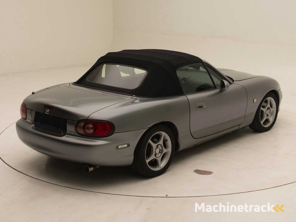 MAZDA MX-5