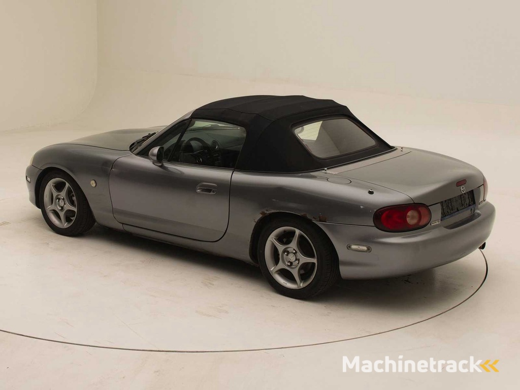 MAZDA MX-5