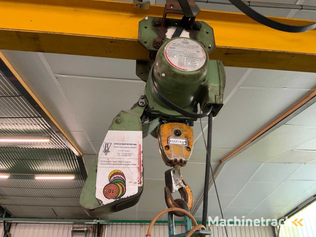 Zenith Schwenkarmkran