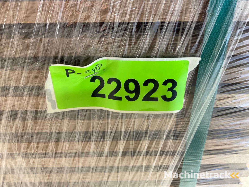 Raute Profilplatte Rib3 Ayous Thermoholz 300x14,5x2,2 cm (50x)
