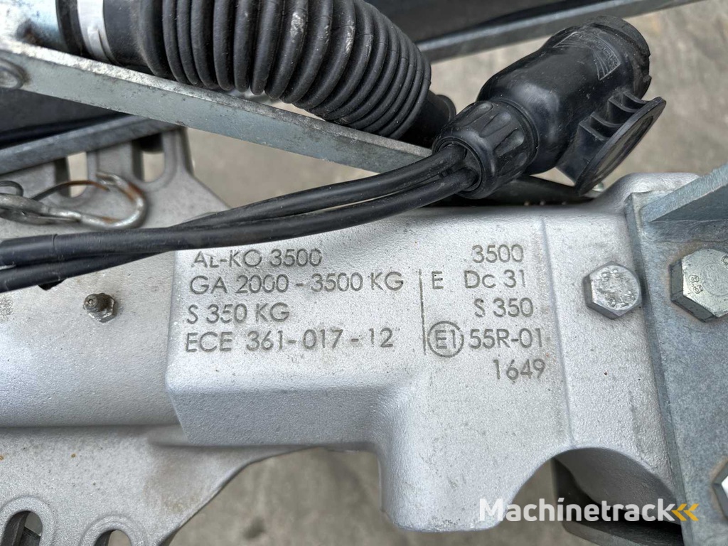 SATTEL - 2022 - Plattformanhänger - T2 - Anhänger