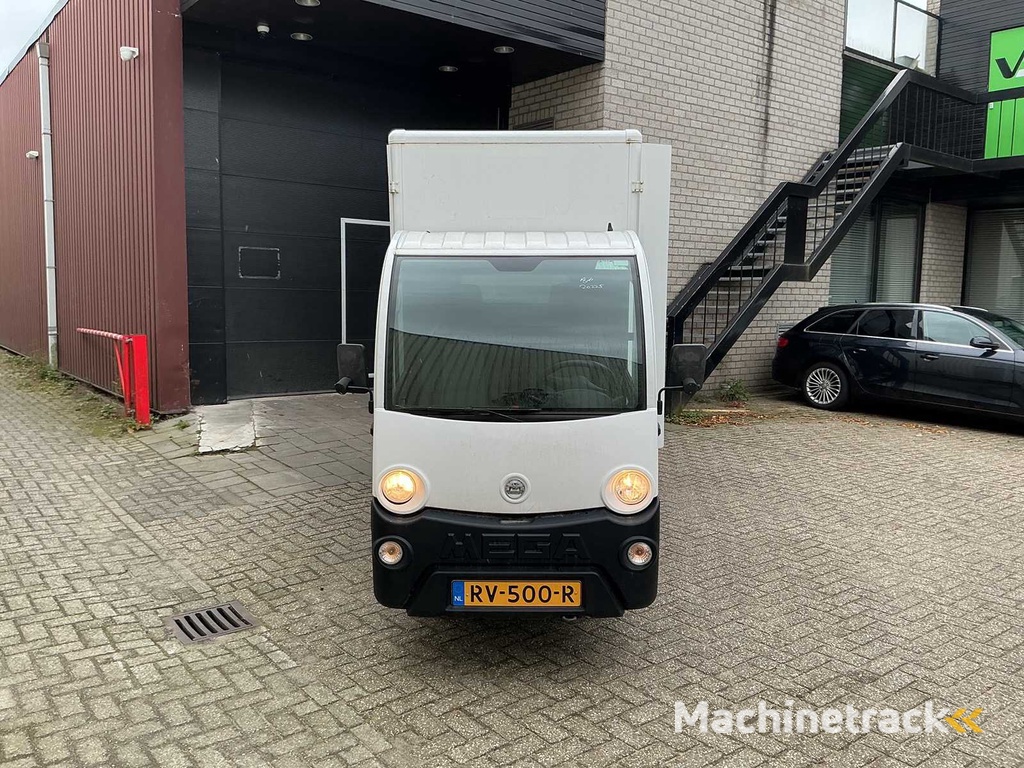 Mega - M10 - Verschiedene interne Transportmittel - 2016