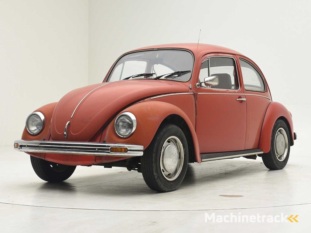 VOLKSWAGEN BEETLE