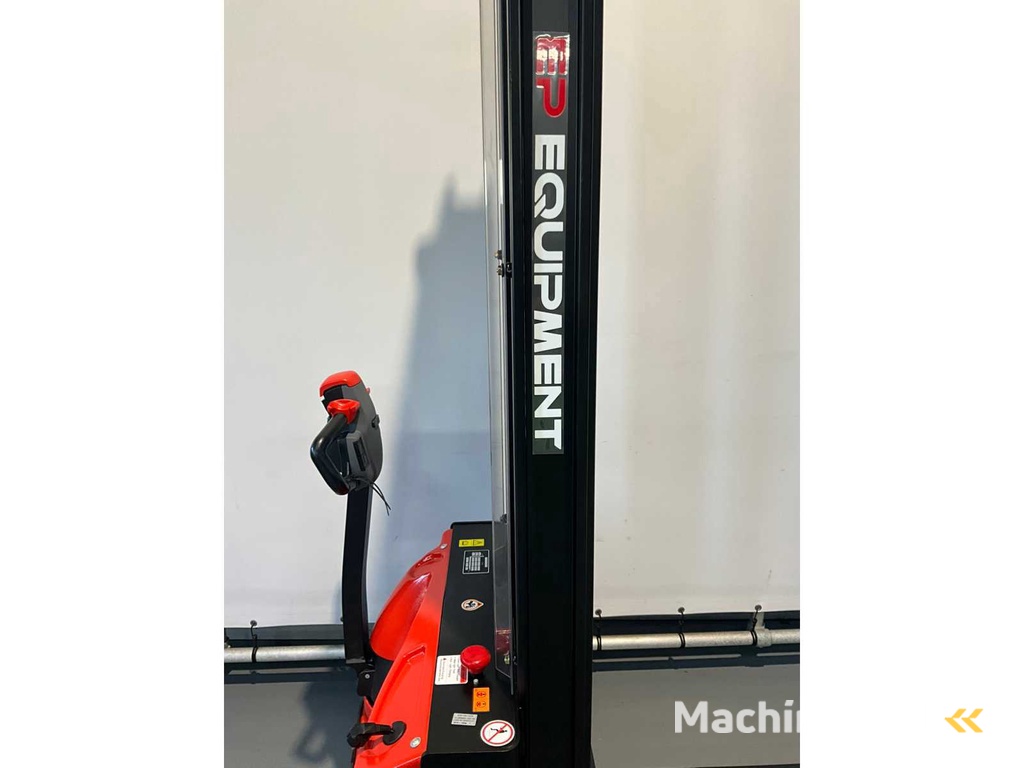 EP - ES15-15ES 4,15 meter - Stapelaar, interne lader