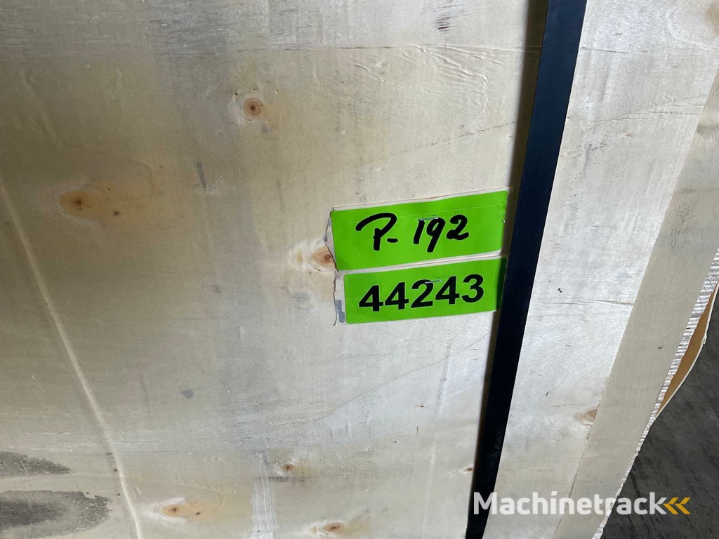 Populieren - multiplexplaat gelakt 250x122x1,8 cm (41x)